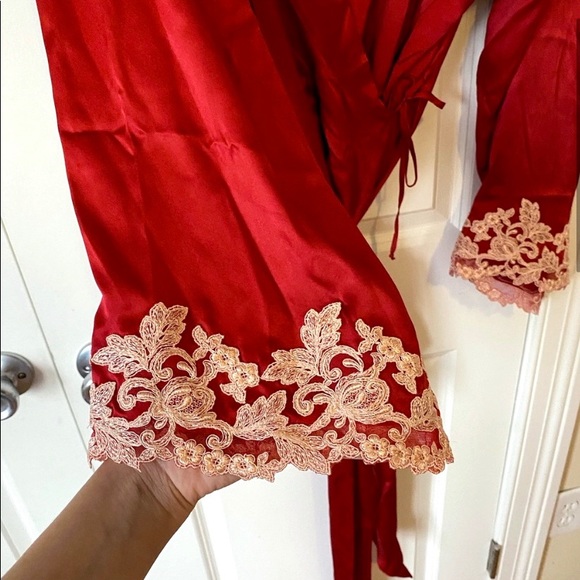 Maison Lace-Trim Short Robe, Red/Gold - Picture 6 of 6